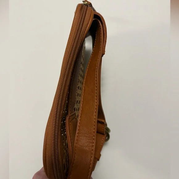 🆕 Free People Beach Bum Bag - Picture 8 of 12